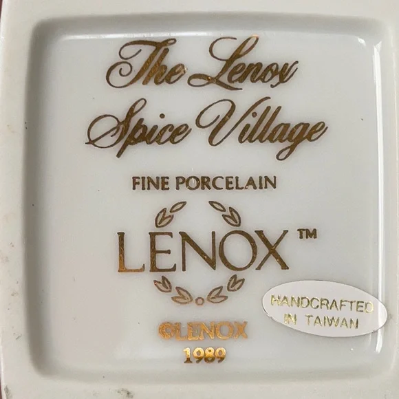 Original 1989 Lenox Spice Village lot of 10 - Picture 2 of 12